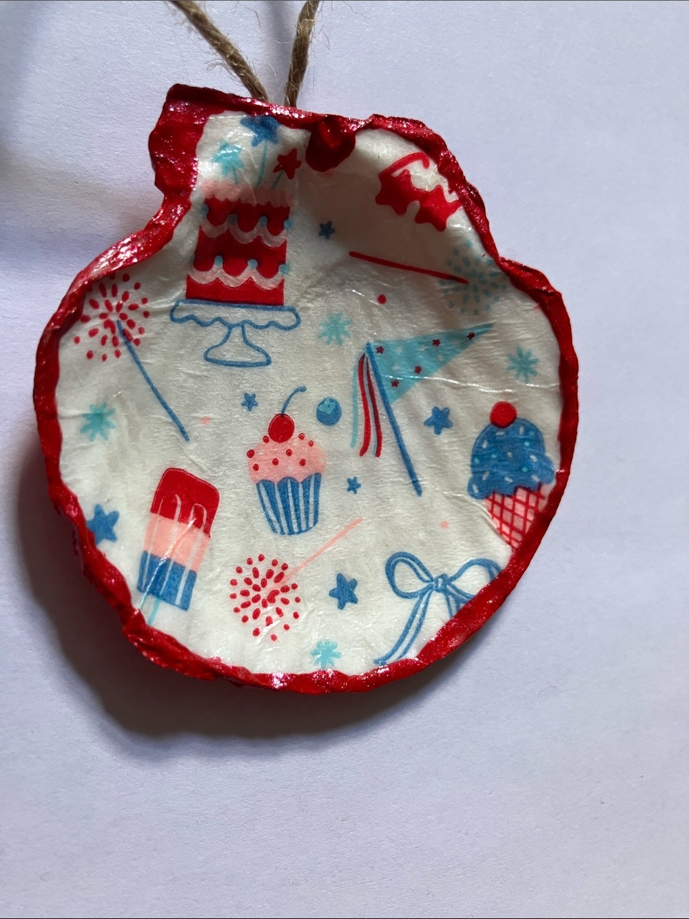 Handcrafted Shell Ornament Decoupage 3inch Red Metallic